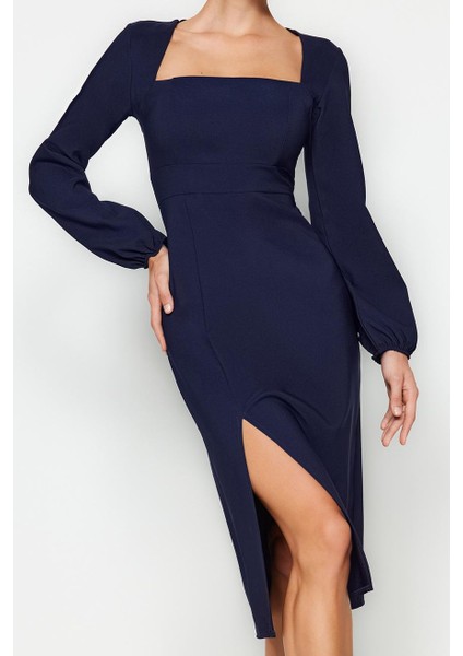 Kadın Moda Şık Midi Boy Kare Yaka Regular Yırtmaçlı Dokuma Elbise