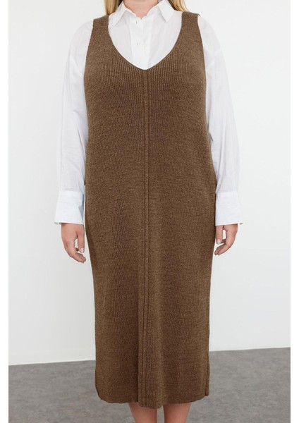 Moda Stil Fitted V Yaka Midi Boy Büyük Beden Jile Triko Elbise