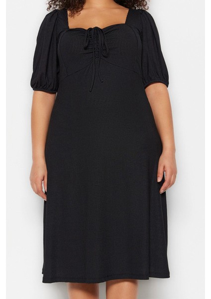 Moda Stil Relaxed Kalp Yaka Midi Boy Büyük Beden Örme Elbise