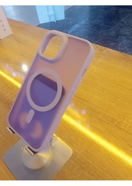 Apple iPhone 15 Uyumlu Magsafe Özellikli Kenarları Renkli Arka Yüzü Mat Kenarları Renkli Darbe Emici Kılıf modelleri