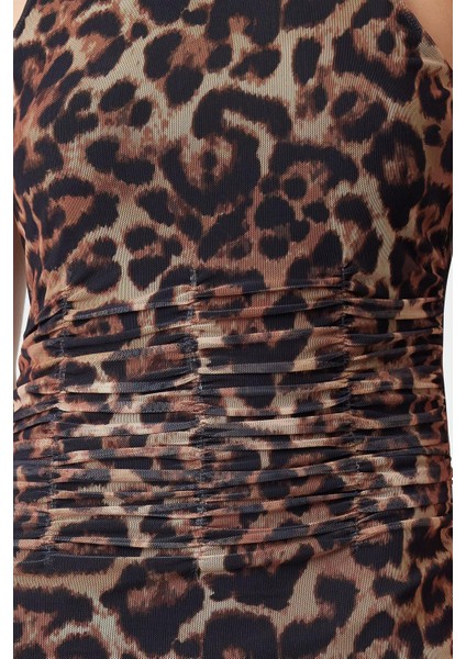 Moda Fitted Halter Yaka Midi Boy Kahverengi Çok Renkli Leopar Örme Tül Şık Abiye Elbise