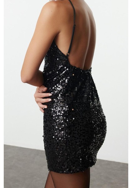Moda Stil Fitted Halter Yaka Mini Boy Vücuda Oturan Dokuma Payet Kısa Elbise