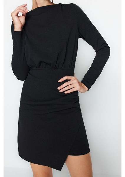 Moda Stil Slim Kayık Yaka Mini Boy Premium Dokulu Krep Drape Detaylı Örme Elbise fırsatları