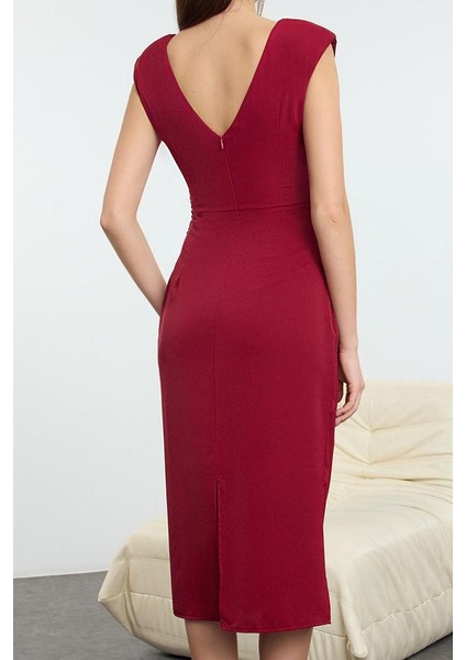 Moda Stil Regular Bisiklet Yaka Midi Boy Leopar Desenli Düz Kesim Vatkalı Dokuma Elbise