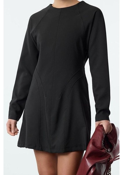 Moda Stil Regular Bisiklet Yaka Mini Boy A Kesim Dikiş Detaylı Dokuma Elbise
