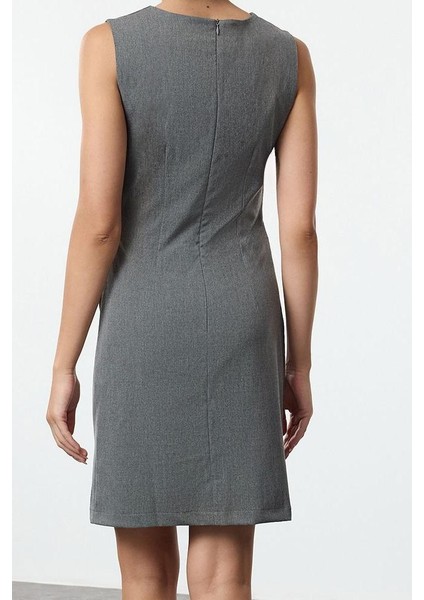 Moda Stil Slim Bisiklet Yaka Mini Boy Düz Vücudu Saran Drape Detaylı Dokuma Elbise indirimleri