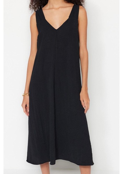 Moda Stil Relaxed V Yaka Midi Boy Rahat Kesim Dokuma Elbise