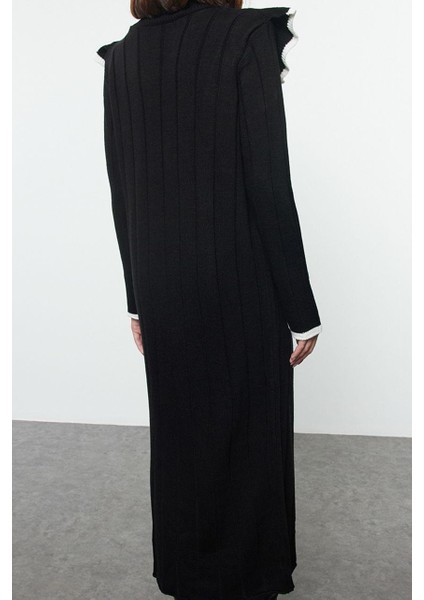Moda Stil Relaxed Bisiklet Yaka Maxi Boy Tesettür Fırfır Detaylı Triko Elbise indirimleri
