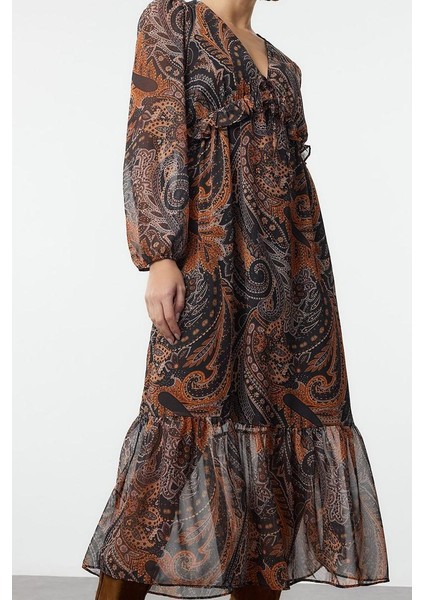 Moda Stil Regular V Yaka Midi Boy Fırfırlı Astarlı Şifon Dokuma Elbise