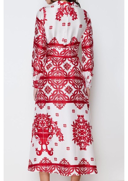 Moda Stil Regular Gömlek Yaka Maxi Boy Tesettür Dokuma Saten Desenli Gömlek Abiye Elbise indirimleri