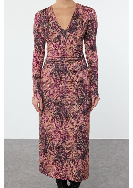 Moda Stil Slim V Yaka Midi Boy Desenli Büzgü Drape Detaylı Vücuda Oturan Örme Elbise