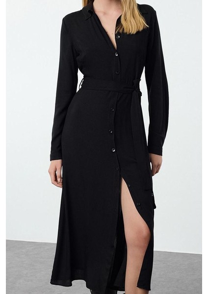 Moda Stil Relaxed Gömlek Yaka Midi Boy Kuşaklı Viskon Dokuma Gömlek Elbise