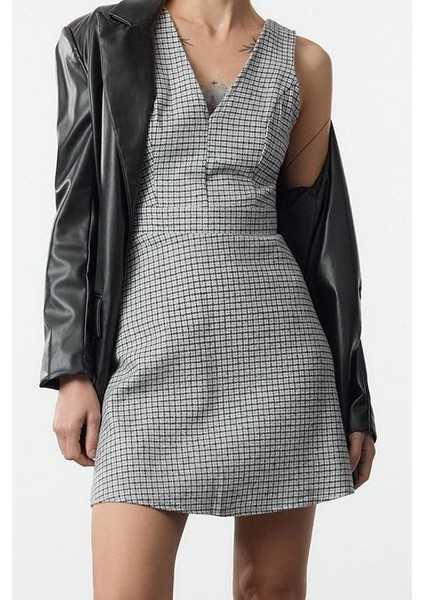 Moda Stil Regular V Yaka Mini Boy Ekose Kareli Dokuma Elbise