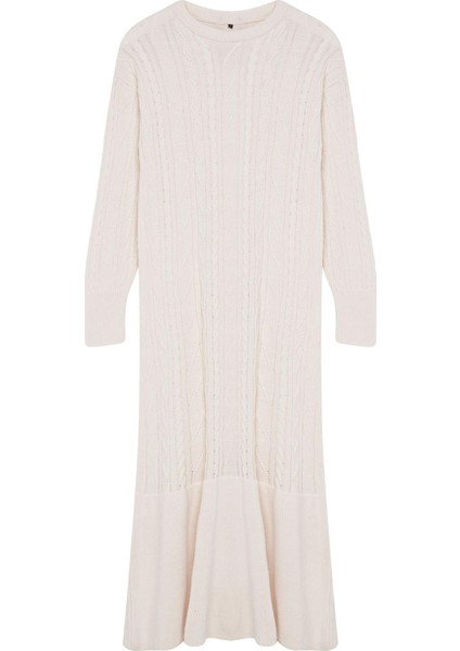 Moda Stil Relaxed Bisiklet Yaka Maxi Boy Tesettür Saç Örgü Desenli Eteği Volanlı Triko Elbise modelleri