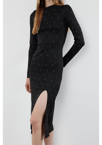 Moda Stil Regular Bisiklet Yaka Midi Boy Triko Taş Işlemeli Elbise fırsatları