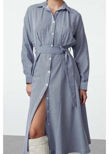 Moda Stil Regular Gömlek Yaka Midi Boy Kuşaklı Çizgili Dokuma Gömlek Elbise