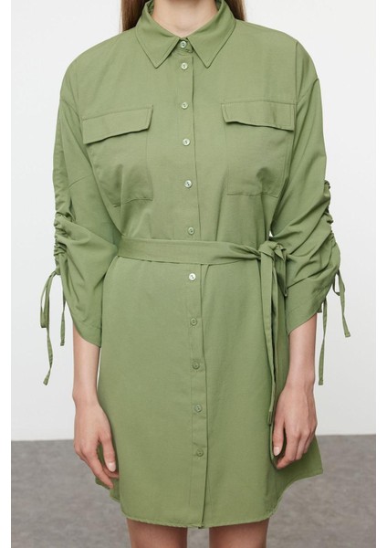 Moda Stil Regular Gömlek Yaka Mini Boy Cep ve Büzgü Detaylı Dokuma Gömlek Elbise fırsatları