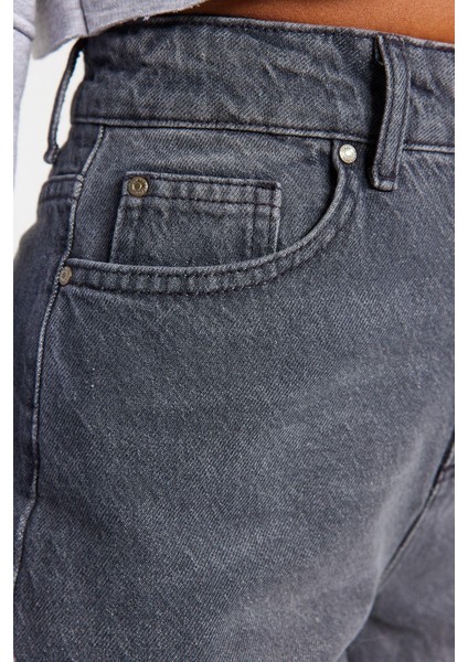 Kadın Moda Şık Kot Pantolon Dar Paça Regular Boy Denim Gri Yüksek Bel Mom Jeans indirimleri