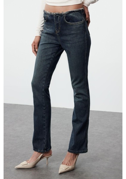 Kadın Moda Şık Kot Pantolon Ispanyol Paça Uzun Boy Denim Soluk Vintage Püsküllü Düşük Bel Crop Jeans