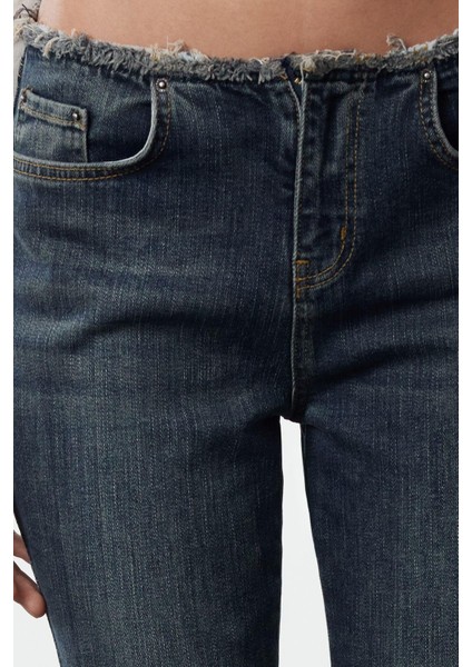 Kadın Moda Şık Kot Pantolon Ispanyol Paça Uzun Boy Denim Soluk Vintage Püsküllü Düşük Bel Crop Jeans