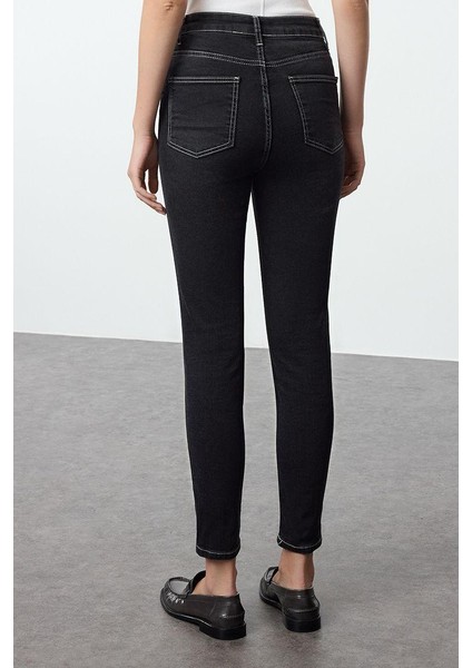 Kadın Moda Şık Kot Pantolon Boru Paça Uzun Boy Denim Yüksek Bel Skinny Jeans indirimleri