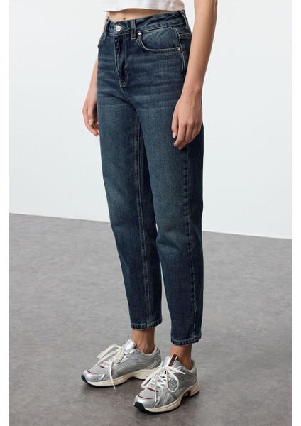Kadın Moda Şık Kot Pantolon Boru Paça Uzun Boy Denim Yüksek Bel Slim Mom Jeans