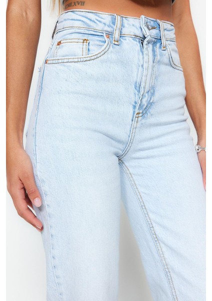 Kadın Moda Şık Kot Pantolon Boru Paça Uzun Boy Denim Yüksek Bel Slim Mom Jeans indirimleri