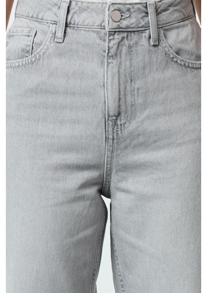 Kadın Moda Şık Kot Pantolon Boru Paça Uzun Boy Denim Gri Yüksek Bel Straight Jeans fırsatları