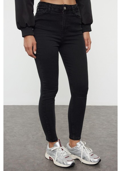 Kadın Moda Şık Kot Pantolon Dar Paça Uzun Boy Denim Yüksek Bel Skinny Jeans