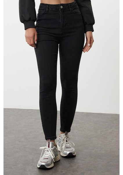 Kadın Moda Şık Kot Pantolon Dar Paça Uzun Boy Denim Yüksek Bel Skinny Jeans modelleri