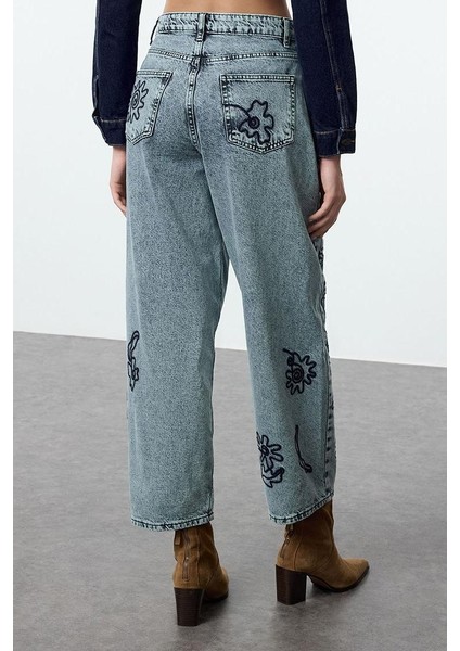 Stil Kadın Moda Denim Kot Pantolon Uzun Geniş Paça Mavi Nakışlı Yüksek Bel Balon Jeans indirimleri
