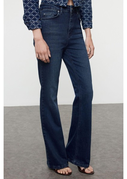 Stil Kadın Moda Denim Kot Pantolon Uzun Ispanyol Paça Yüksek Bel Jeans