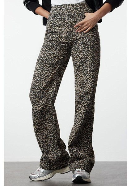 Stil Kadın Moda Denim Kot Pantolon Regular Geniş Paça Leopar Baskılı Kahverengi Yüksek Bel Jeans