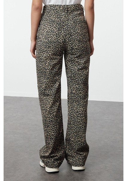 Stil Kadın Moda Denim Kot Pantolon Regular Geniş Paça Leopar Baskılı Kahverengi Yüksek Bel Jeans indirimleri