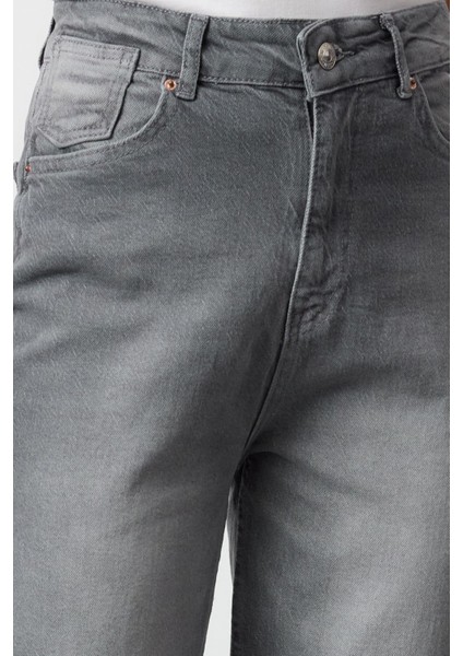 Stil Kadın Moda Denim Kot Pantolon Uzun Boru Paça Gri Yüksek Bel Comfort Mom Jeans fiyatları