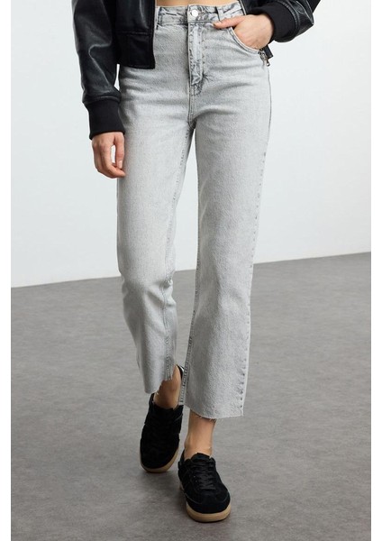 Stil Kadın Moda Denim Kot Pantolon Uzun Boru Paça Gri Yüksek Bel Straight Jeans