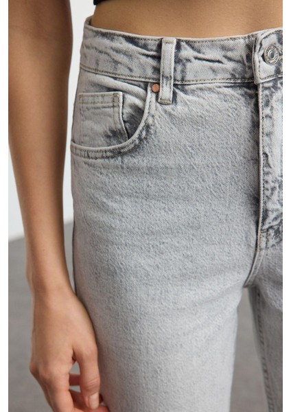 Stil Kadın Moda Denim Kot Pantolon Uzun Boru Paça Gri Yüksek Bel Straight Jeans fiyatları