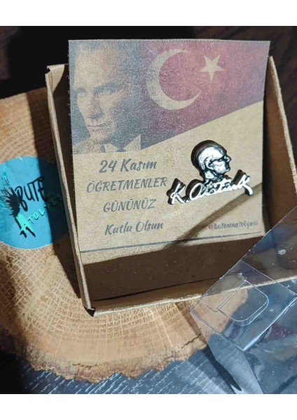 Butenin Atölyesi Öğretmenler Günü,10 Kasım Hediyesi, 10 Adet, Gümüş Eskitme Atatürk ve Imzalı Yaka Rozeti