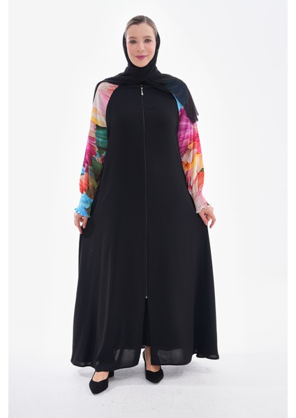 GİGİTEX Siyah Krep Kollar Çiçek Baskı Detaylı Ferace