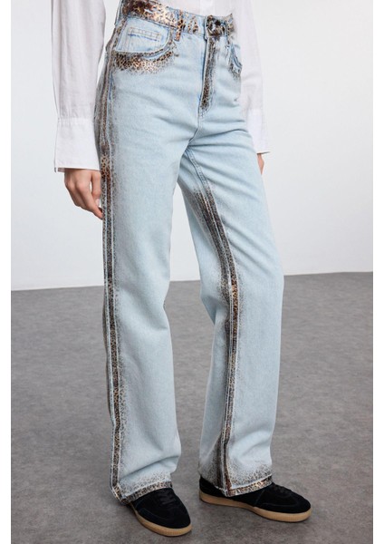 Kadın Moda Şık Kot Pantolon Geniş Paça Uzun Boy Denim Leopar Baskılı Yüksek Bel Jeans fiyatları
