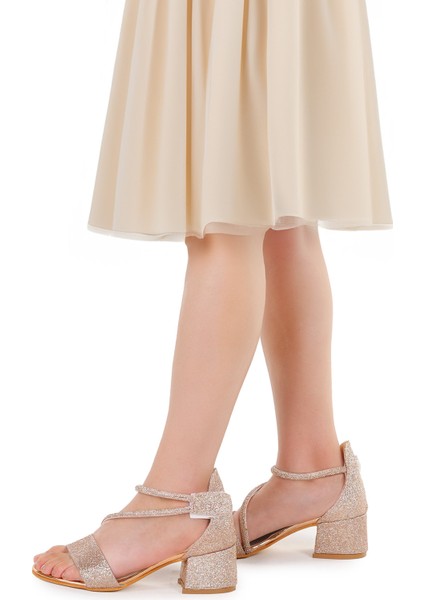 Pisar Günlük Kız Çocuk 4 cm Topuklu Sandalet Abiye Ayakkabı Bakır fiyatları