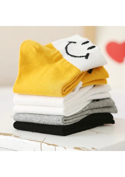 5li Emojili Gülen Yüz Unisex Yarım Konç Kolej Çorap fiyatları