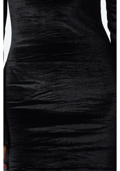 Moda Stil Fitted Asimetrik Yaka Mini Boy Vücuda Oturan Kadife Örme Kısa Elbise fırsatları