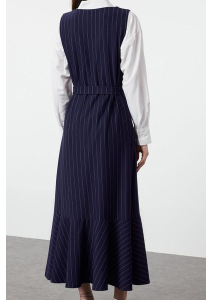 Moda Stil Relaxed V Yaka Uzun Tesettür Çizgili Dokuma Jile Elbise