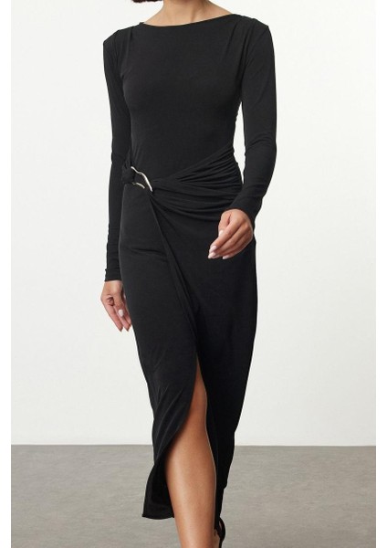 Moda Stil Slim Kayık Yaka Maxi Boy Aksesuar Detaylı Fitted Vücuda Otura Örme Elbise