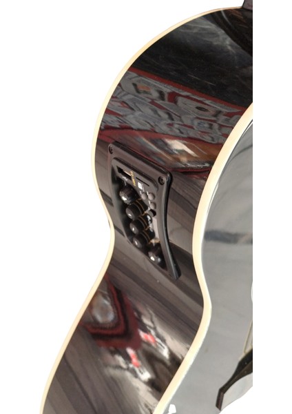 Ekolayzırlı Klasik Gitar Cutaway