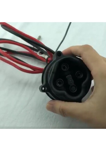 Yamaha Golf Arabası 2008-2010 48 Volt Şarj Fişi Yuvası JW2-H6181-02 Golf Arabası Aksesuarları (Yurt Dışından) modelleri