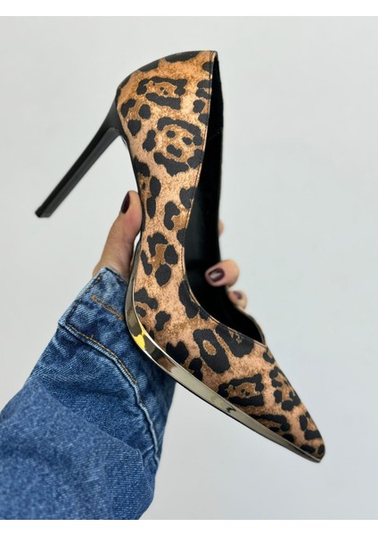 Jolie Leopar Yan Detay Platformlu Topuklu Ayakkabı fiyatları