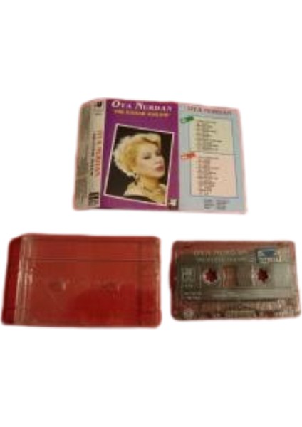 Oya Nurdan- Bir Bahar Akşamı Kaset