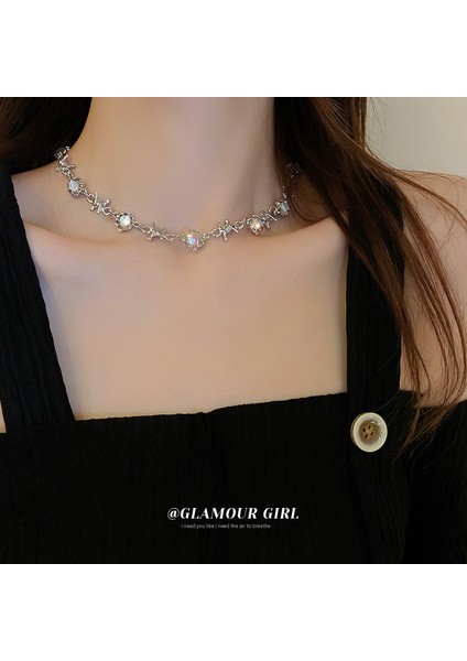 Süper Peri Fransız Retro Hip-Hop Klavikula Zinciri Kadın Sıcak Kız Inci Kolye Ins Niş Tasarım Işık Lüks Aksesuarlar Kolye (Yurt Dışından)